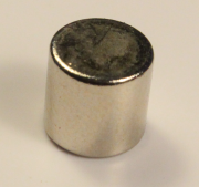Magnet benfäste